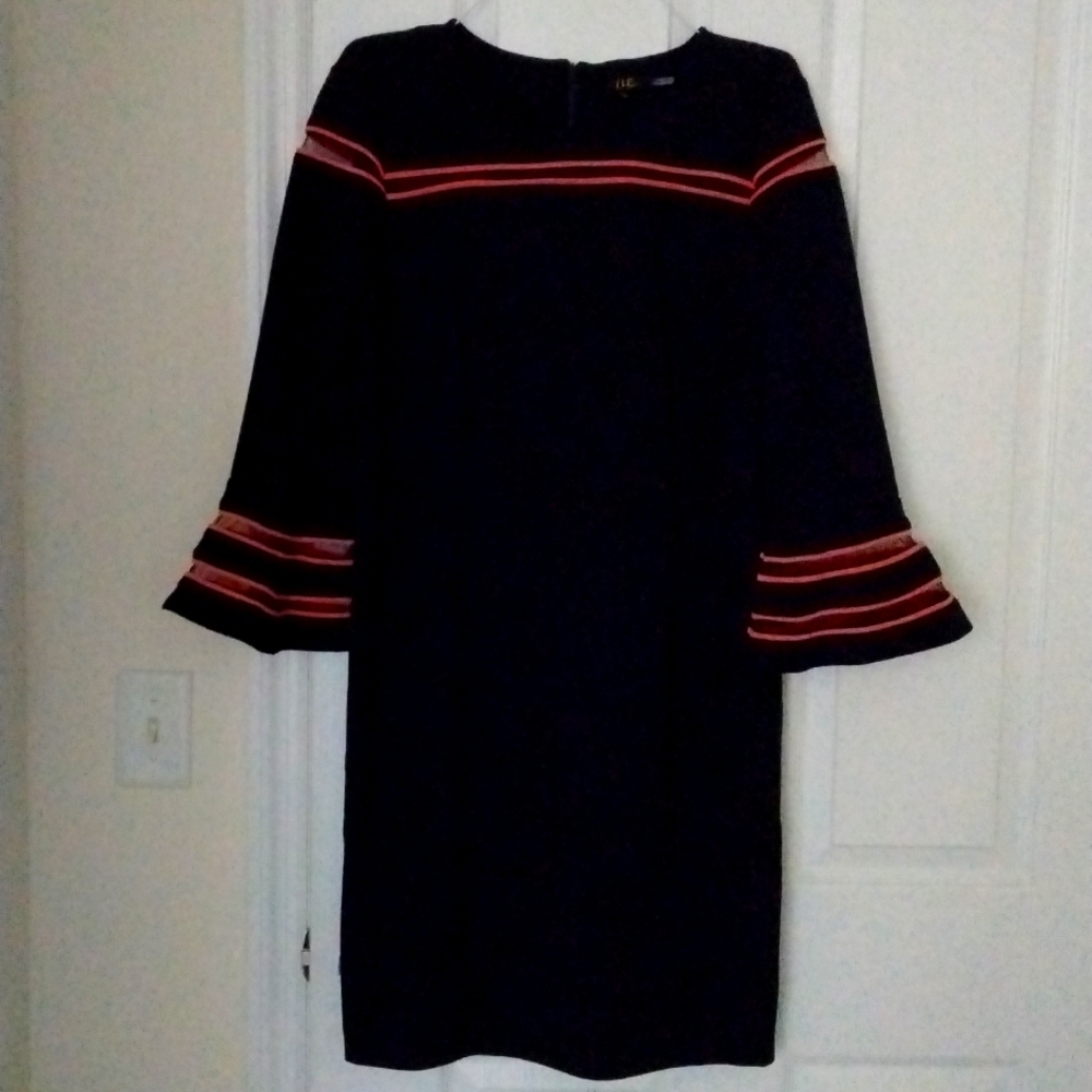 I LE New york stretch navy blue dress